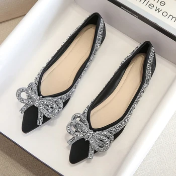 Марка остър обувки на равна женски нови пролет есен малки устата плосък токчета метални орнаменти на ниски обувки с кристали банкетна обувки