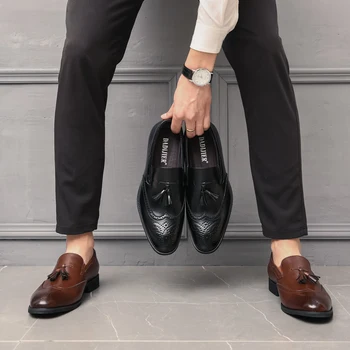 Пролет-есен Нова Мода Индивидуална Дишаща Висококачествена и Удобна Градинска Бизнес обувки Brock Голям размер 48