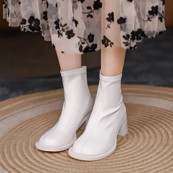 Дамски ботуши Есен 2021 нови бели обувки в стил ретро, За да не сужающемся надолу масивна ток Мери Джейн Ботильоны на платформа с голяма глава